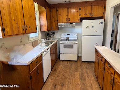 121 Laurel Dr, Wilmington, NC 28401 - photo 7