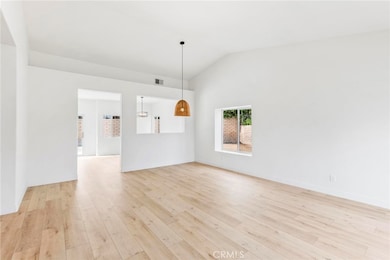 1533 Lorena Way, Palm Springs, CA 92262 - photo 6