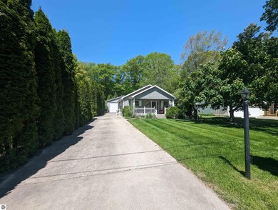 387 N Huron Rd, Au Gres, MI 48703 - photo 2