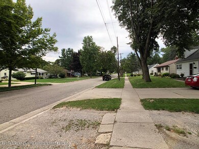 612 Maple St, Grand Ledge, MI 48837 - photo 2