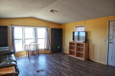400 W Baja Rd, Paulden, AZ 86334 - photo 3