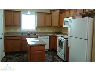 1122 W Allegan St, Lansing, MI 48915 - photo 4