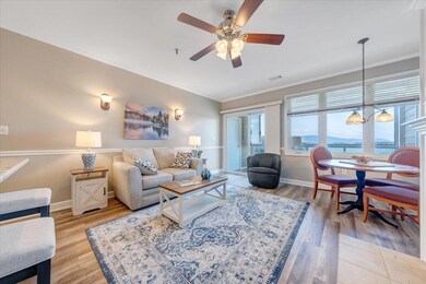 Mariners Landing unit 347, Huddleston, VA 24104 - photo 5