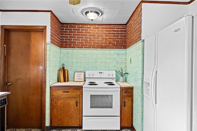 46 Shuler St, Lyons, NY 14489 - photo 6