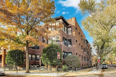 unlisted-address, Chicago, IL 60640 - photo 2