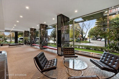 3900 N Lake Shore Dr unit 18F, Chicago, IL 60613 - photo 2