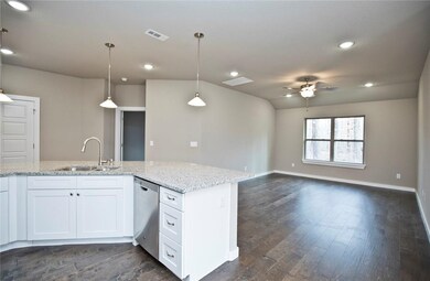 6 Allonby Cir, Bella Vista, AR 72714 - photo 4