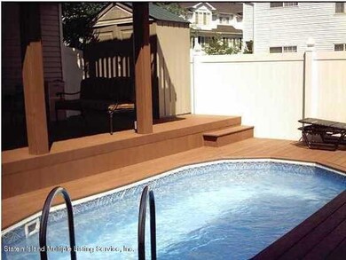 20 Red Cedar Ln, Staten Island, NY 10309 - photo 3