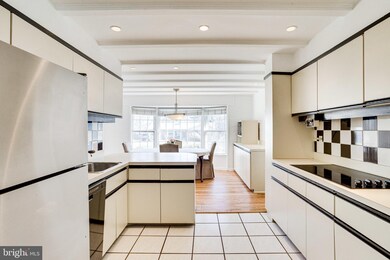 12820 Bluet Ln, Silver Spring, MD 20906 - photo 6