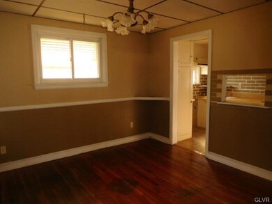 509 Oakwood St, Easton, PA 18045 - photo 3