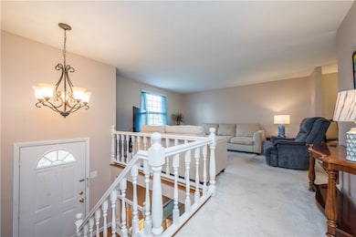 1825 Wallace Rd, South Park, PA 15129 - photo 6