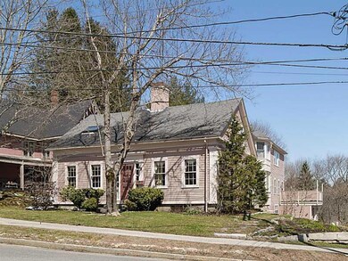 37 Main St, Yarmouth, ME 04096 - photo 2