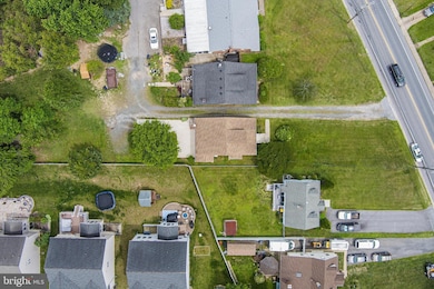 218 N Hammonds Ferry Rd, Linthicum Heights, MD 21090 - photo 6