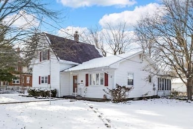 220 W Columbus St, Mount Sterling, OH 43143 - photo 6