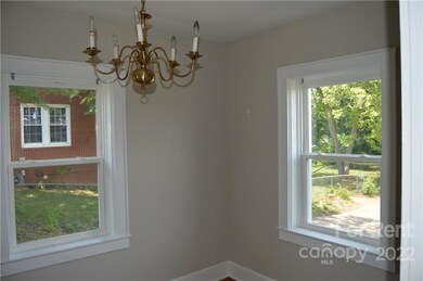 104 Feimster St, Statesville, NC 28677 - photo 5