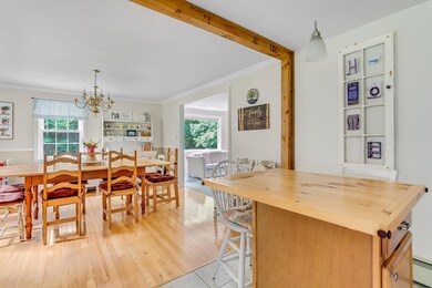 14 Hemlock St, Londonderry, NH 03053 - photo 4