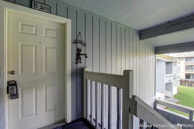 Entry to apartment
