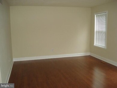 1491 Harford Square Dr, Edgewood, MD 21040 - photo 3