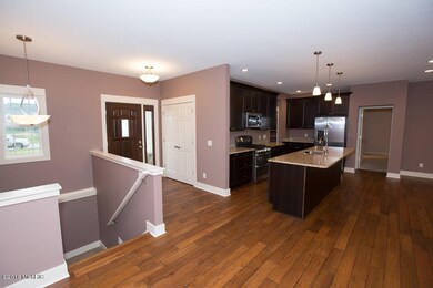 Home-4