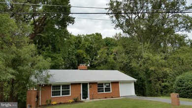 1213 Van Buren Dr, Fort Washington, MD 20744 - photo 3