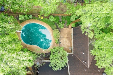 Aerial view of property and surrounding area