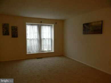 16033 Dorset Rd, Laurel, MD 20707 - photo 3