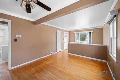 1664 Gould Rd, Toledo, OH 43612 - photo 5