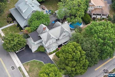 80 Washington Place, Ridgewood, NJ 07450 - photo 5