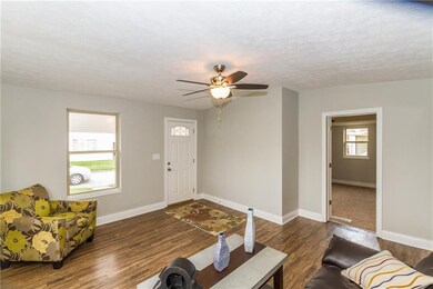 400 E 8th St, Sheridan, IN 46069 - photo 4