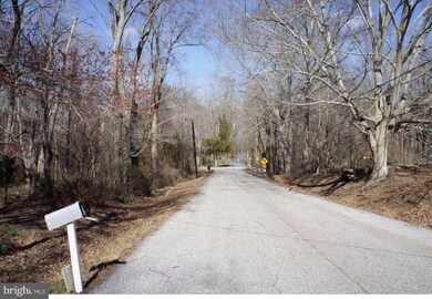 4064 Old Muddy Creek Rd, Edgewater, MD 21037 - photo 2