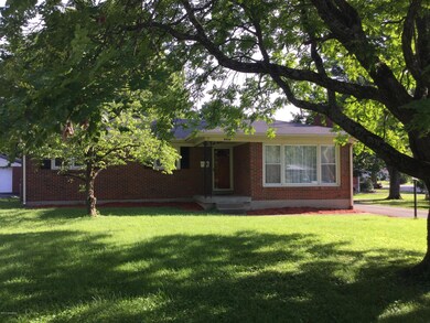 6004 Princess Way, Louisville, KY 40219 - photo 4