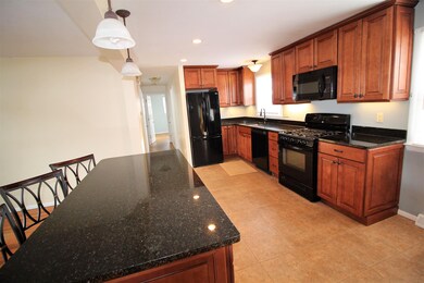 15 Simonds Rd, Portsmouth, NH 03801 - photo 6