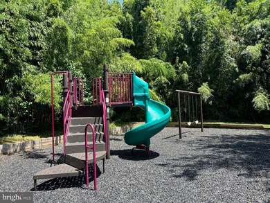 19 Fountayne Ct, Princeton, NJ 08540 - photo 2