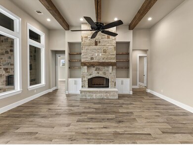 1012 Estancia Blvd, Weatherford, TX 76088 - photo 5