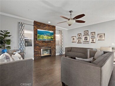 14569 Willowgreen Ln, Sylmar, CA 91342 - photo 6