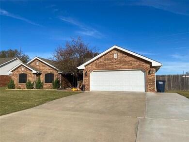 1302 Berkshire Place, Shawnee, OK 74804 - photo 5