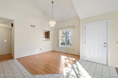 2588 Maple Forest Ct, Wixom, MI 48393 - photo 5