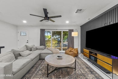 3938 E Cheery Lynn Rd, Phoenix, AZ 85018 - photo 4