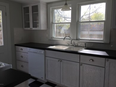 720 Hickory St, Niles, MI 49120 - photo 5