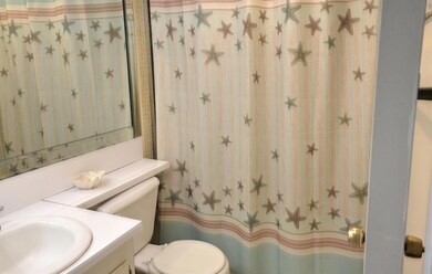 327 Camden N, West Palm Beach, FL 33417 - photo 6