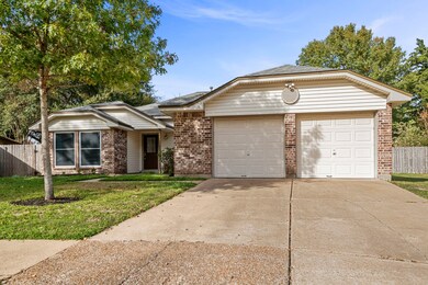 8623 Greenleaf Lake Dr, Houston, TX 77095 - photo 2