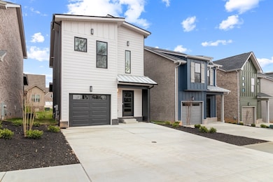 8 Dutch Dr, Clarksville, TN 37043 - photo 2