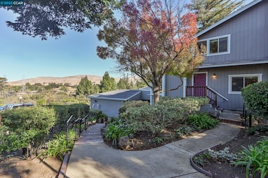 5450 Kirkwood Dr unit B2, Concord, CA 94521 - photo 3