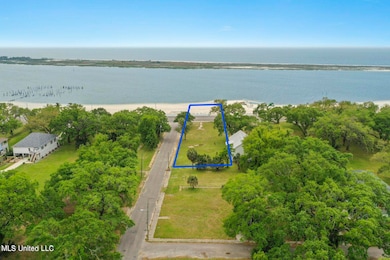560 Beach Blvd, Biloxi, MS 39530 - photo 3