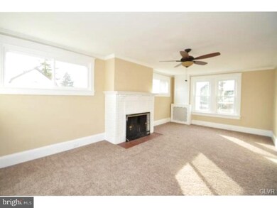 848 Cattell St, Easton, PA 18042 - photo 2