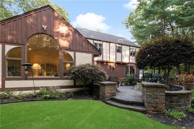 46 Gilbert Stuart Dr, East Greenwich, RI 02818 - photo 5