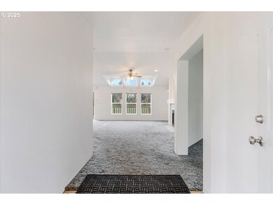 34117 Santiam Hwy, Lebanon, OR 97355 - photo 5