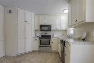 6002 Long Ave, Shawnee, KS 66216 - photo 7