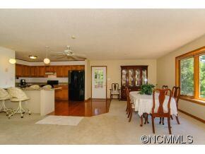 150 Lakeview Acres Dr, Asheville, NC 28806 - photo 5