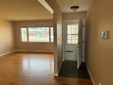 701 55th St S, Great Falls, MT 59405 - photo 5